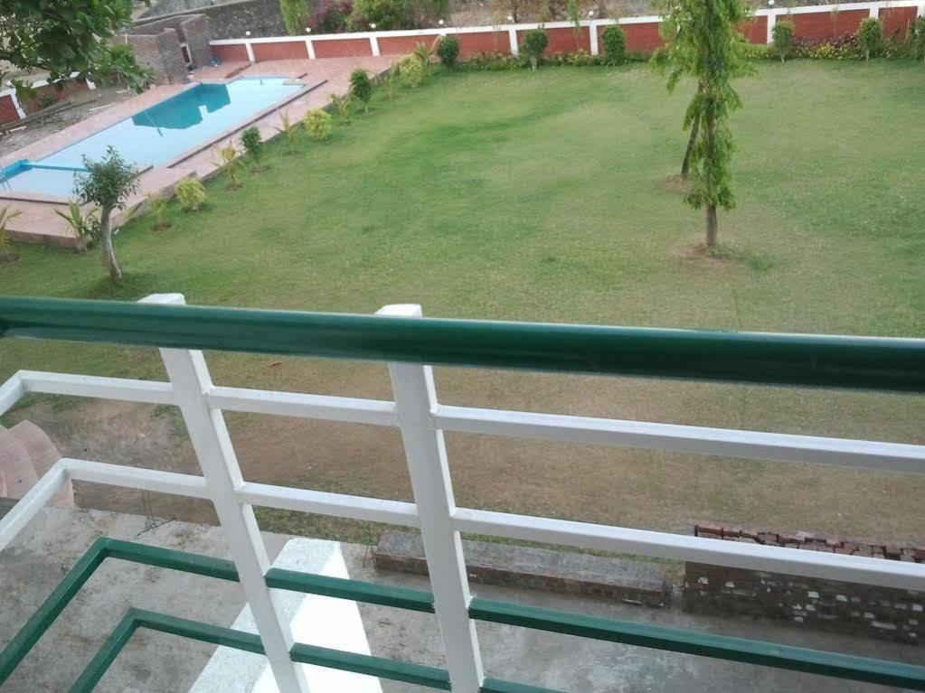 Green Valley Resort Khadoli Exterior photo